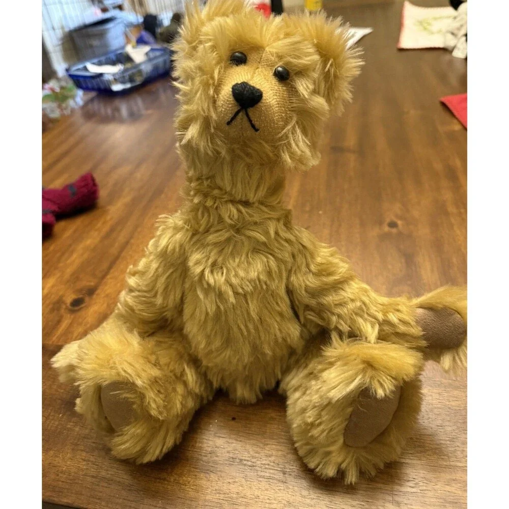 Half Nelson’s  Bear 15” Jointed, German Mohair Linda Nelson 1992 Gayly # 15 RARE